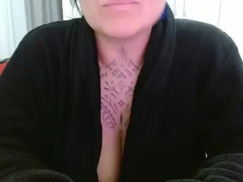 vaholiver - Vaholiver's free webcam - UK Sex Cams