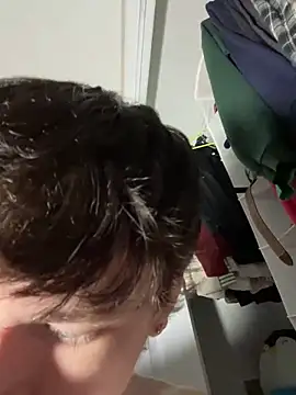 bumpinthat - Bumpinthat's free webcam - UK Sex Cams