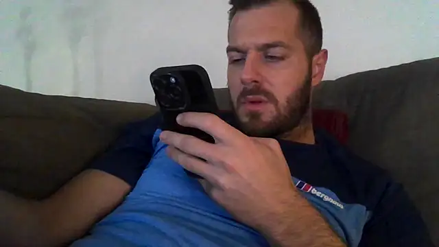 the_cheeky_alpha - THE_CHEEKY_ALPHA's free webcam - UK Sex Cams