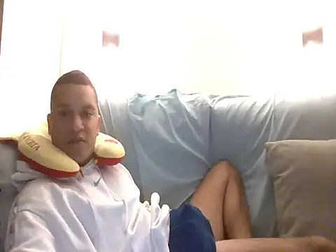 krono_dikaprio_ - Krono_dikaprio_'s free webcam - UK Sex Cams