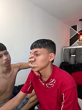 juan_nd_steven - Juan_Nd_Steven's free webcam - UK Sex Cams