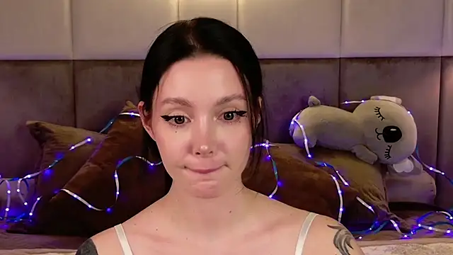 goldy_stark - Goldy_Stark's free webcam - UK Sex Cams