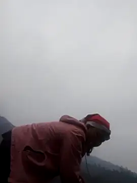 trieutrieu20 - TRIEUTRIEU20's free webcam - UK Sex Cams