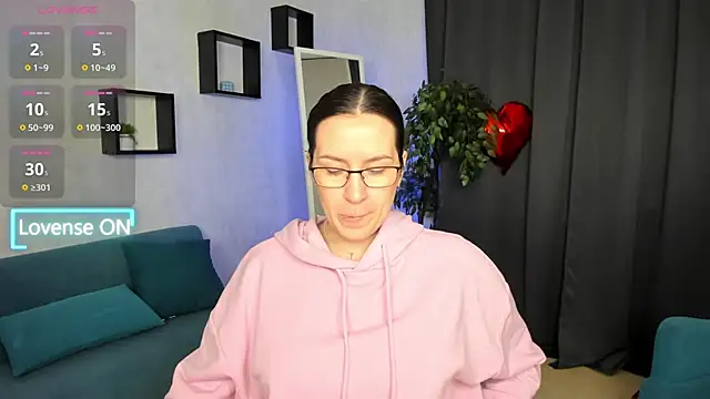 asti_bubbles - Asti_bubbles's free webcam - UK Sex Cams