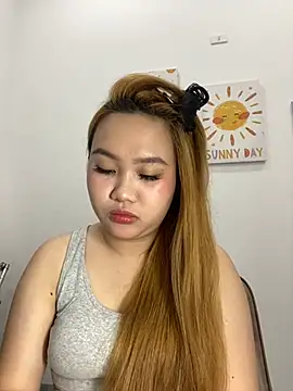 almira6868 - Almira6868's free webcam - UK Sex Cams