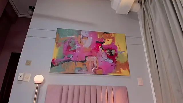 zamira_taylor (F teen) - Bounce my tits in your face