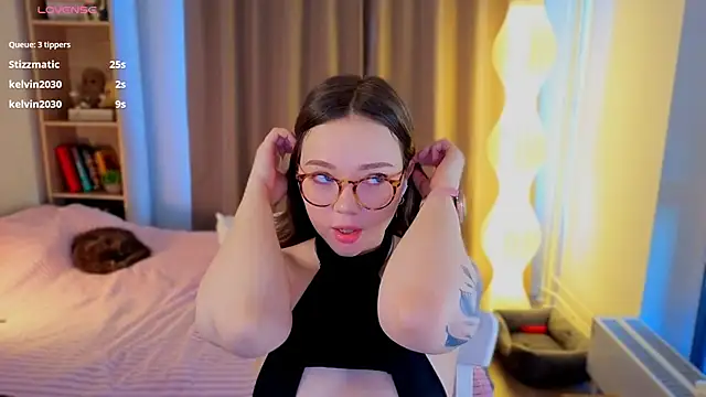 milenasaint (F young) - Goal :heart: AssSpread :heart: