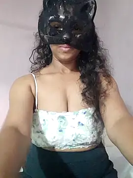 Chathuni live sex cam
