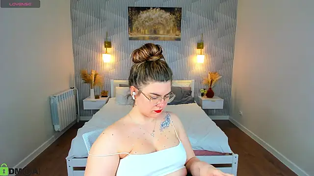 zoe_j0y - Zoe_j0y's free webcam - UK Sex Cams