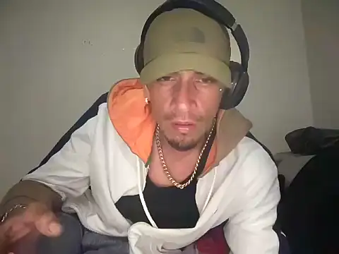 badboy366 - Badboy366's free webcam - UK Sex Cams