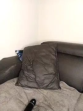 Lucy_Blacksilk webcam