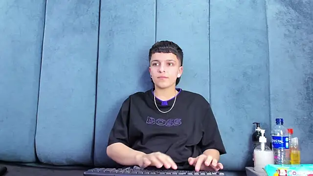 megan_thompson_ - Megan_Thompson_'s free webcam - UK Sex Cams