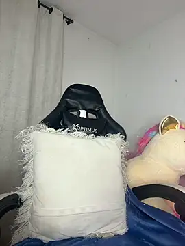 stormi_th - Stormi_th's free webcam - UK Sex Cams