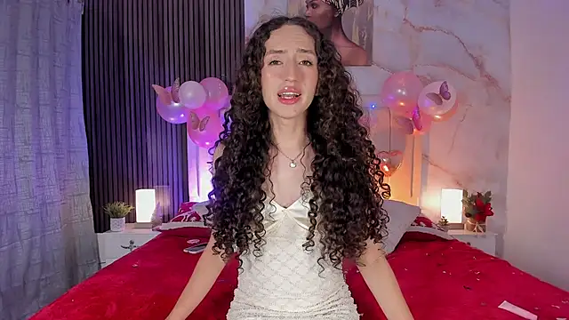 pinky_peach - Pinky_peach's free webcam - UK Sex Cams