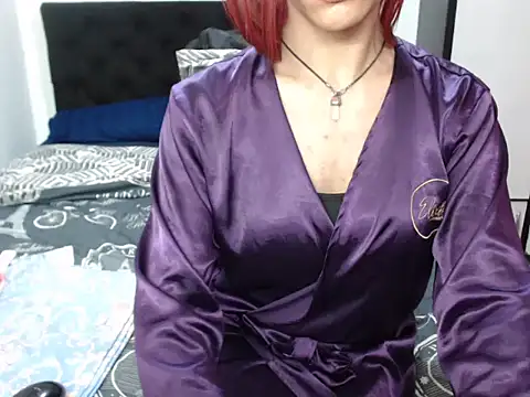 luna_grans_777 webcam