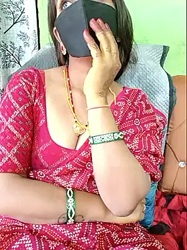 SareeQween143 webcam