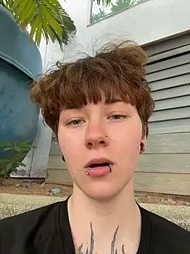 icemur - IceMur's free webcam - UK Sex Cams