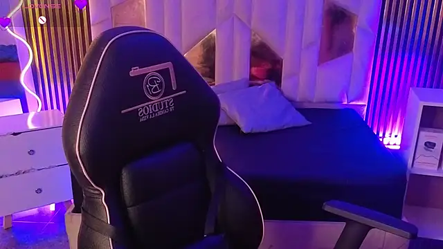 kristen_tay - Kristen_tay's free webcam - UK Sex Cams