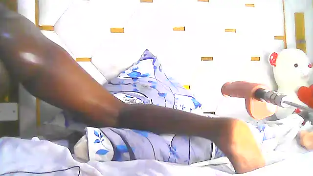 _nowa-luxey - _NOWA-LUXEY's free webcam - UK Sex Cams