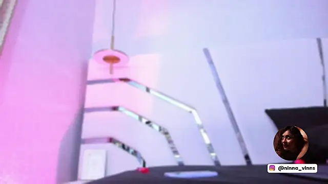 ninna_vinns live sex cam