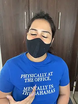 Sexy_Madhurii live sex cam