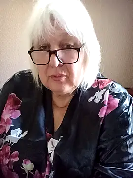 alexia64231 - Alexia64231's free webcam - UK Sex Cams