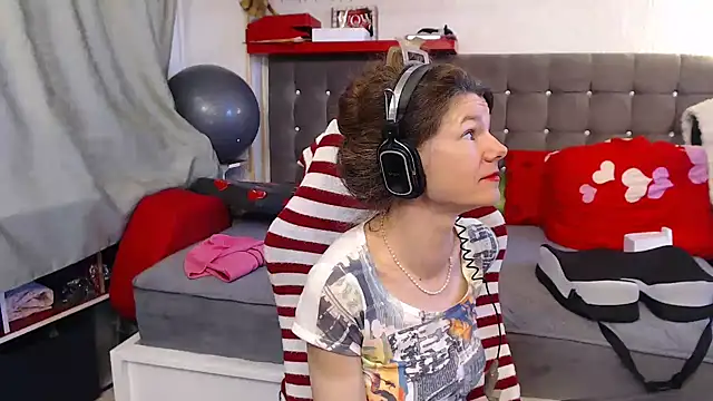 kellyterapy - Kellyterapy's free webcam - UK Sex Cams