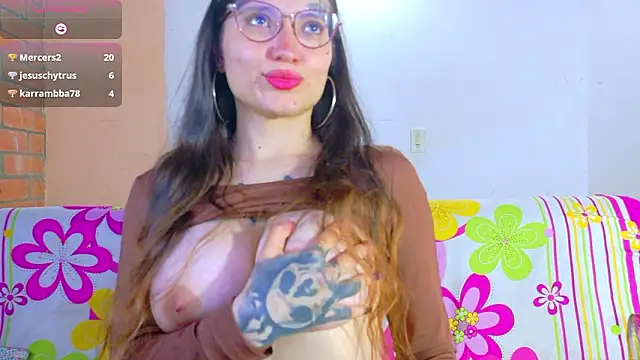 isabelle_adj - Isabelle_adj's free webcam - UK Sex Cams