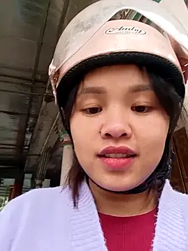 pretty-haert - Pretty-haert's free webcam - UK Sex Cams