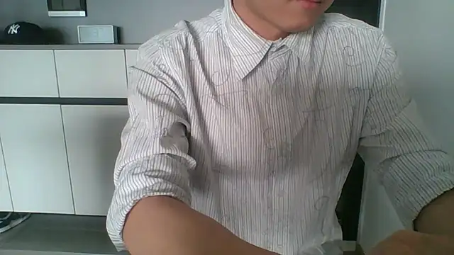 nole_china7 (Ask my age) - talk / fun / cum