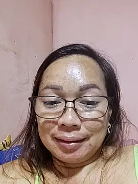 Webcam Model (asianwet4u)  is live.Free join now!