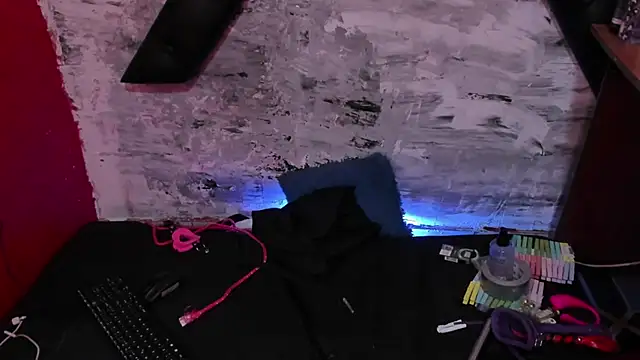 charlotte_bms7 - Charlotte_Bms7's free webcam - UK Sex Cams