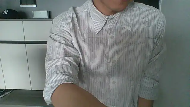 nole_china7 (Ask my age) - talk / fun / cum