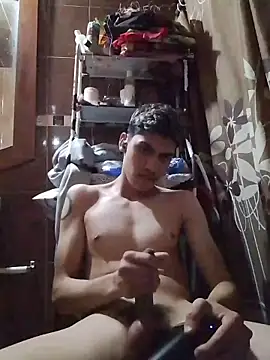 aispuro8505 Live Webcam on Stripchat