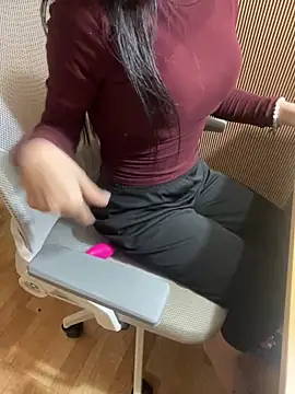 mina048 - Mina048's free webcam - UK Sex Cams