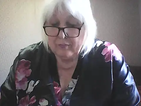 alexia64231 - Alexia64231's free webcam - UK Sex Cams