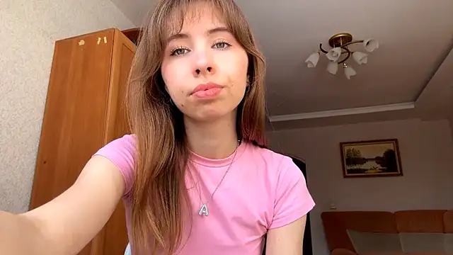 SerenaHawthorne live sex cam