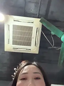 Lfeiji Live Webcam on Stripchat