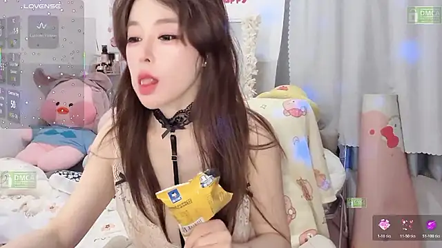 美女Yoyo_520在线直播