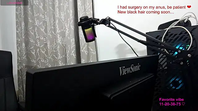 Andy_Roses Live Webcam on Stripchat