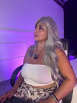 mrsfoucher - MrsFoucher's free webcam - UK Sex Cams