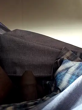 malluflash (Ask my age) - #cam2cam #cheap-privates #colorful #daddies #dirty-talk #flashing #hairy #hd #indian #masturbation #medium #mobile #sexting #small-audience #straight #uncut