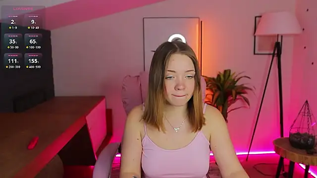 kiss_moon - Kiss_Moon's free webcam - UK Sex Cams