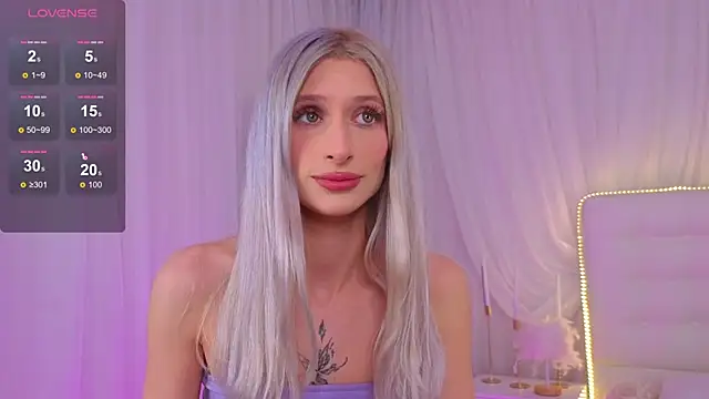 monica_leen - Monica_Leen's free webcam - UK Sex Cams