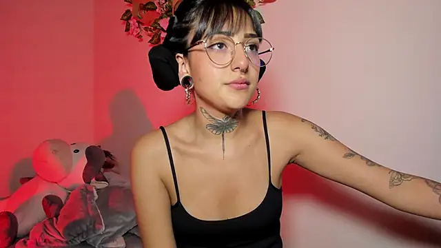 miku_st - Miku_st's free webcam - UK Sex Cams