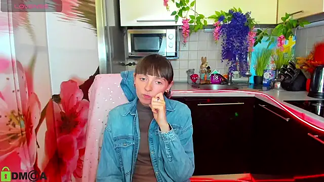 TayanaJons live sex cam