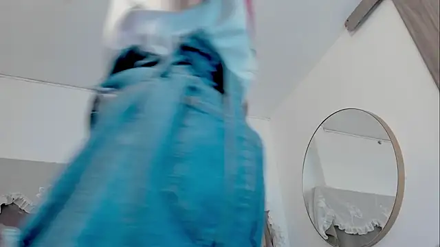 bonniecute_ (F young) - domi show x2 min