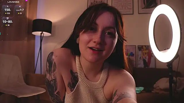 candycesandez (F young) - drops of water flow down my oily tits