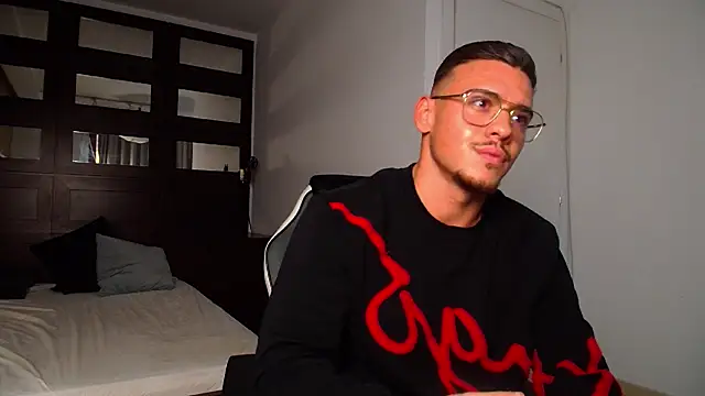 elijahthorne - ElijahThorne's free webcam - UK Sex Cams