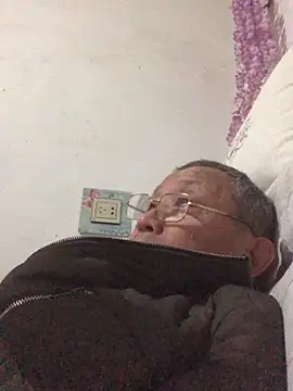 yaocaobi8 (M mature) - 想看更刺激的表演，加入私秀吧！